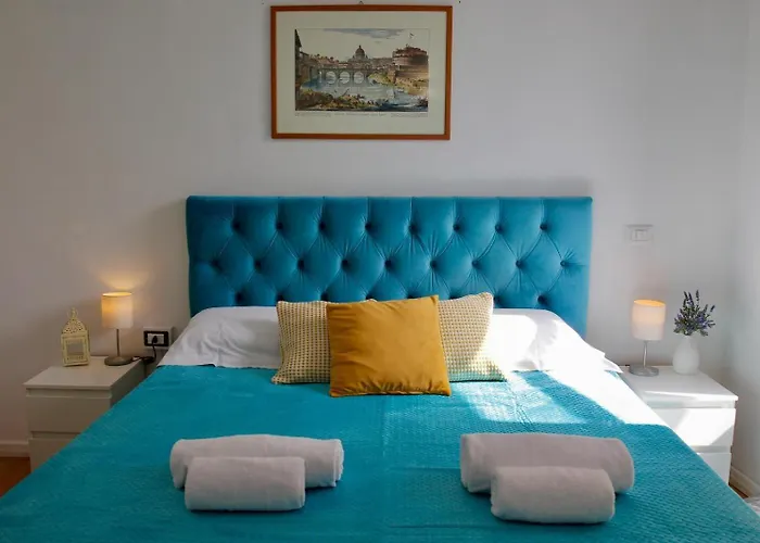 Helmirage Luxury Parlamento Rome
